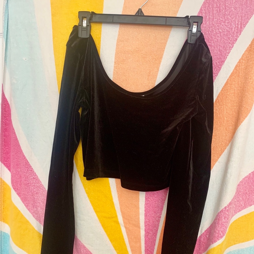 Velvet Off-the-shoulder Crop Top